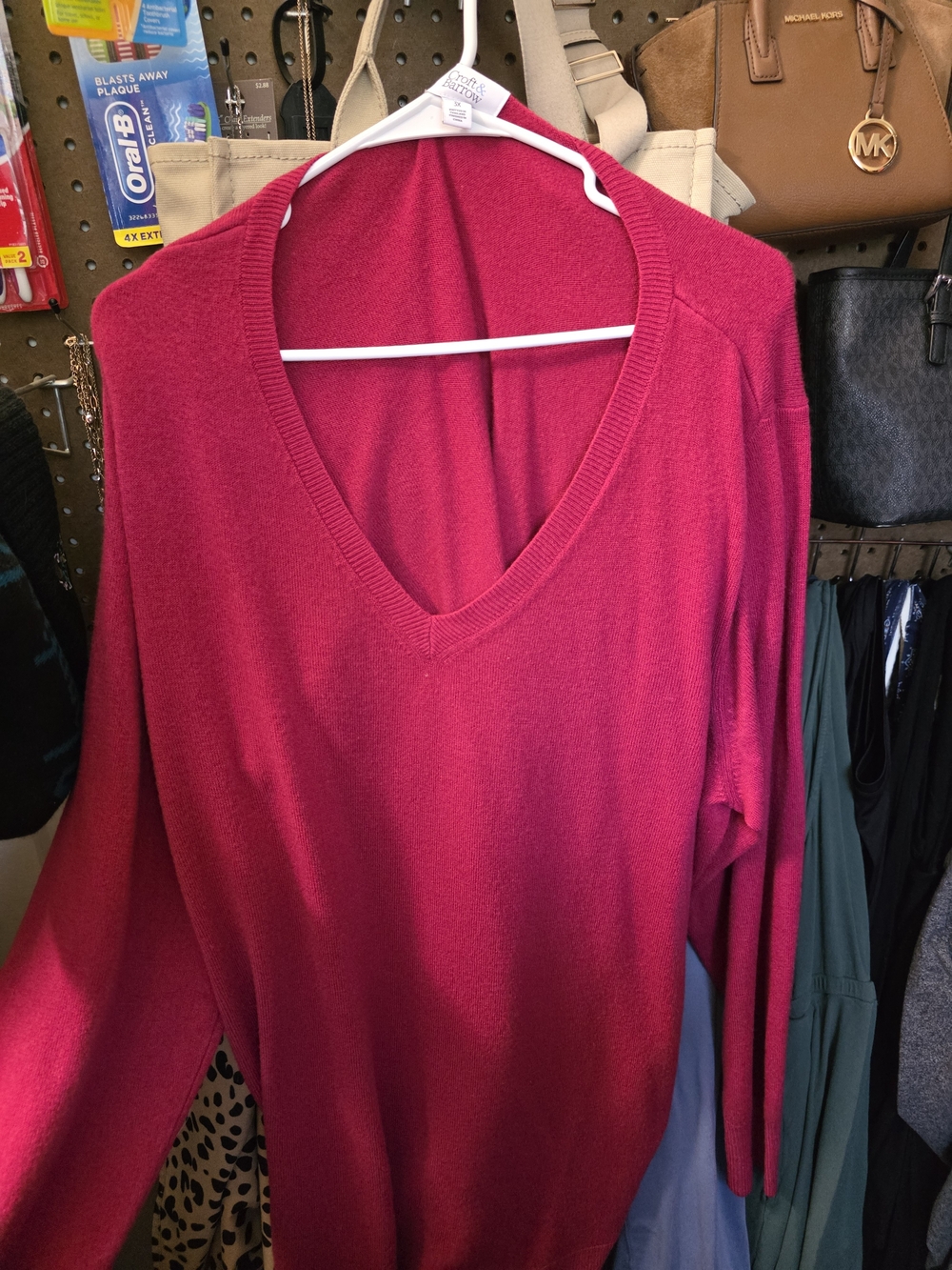 croft & barrow Women's Scoop V-Neck Sweater in Fuchsia